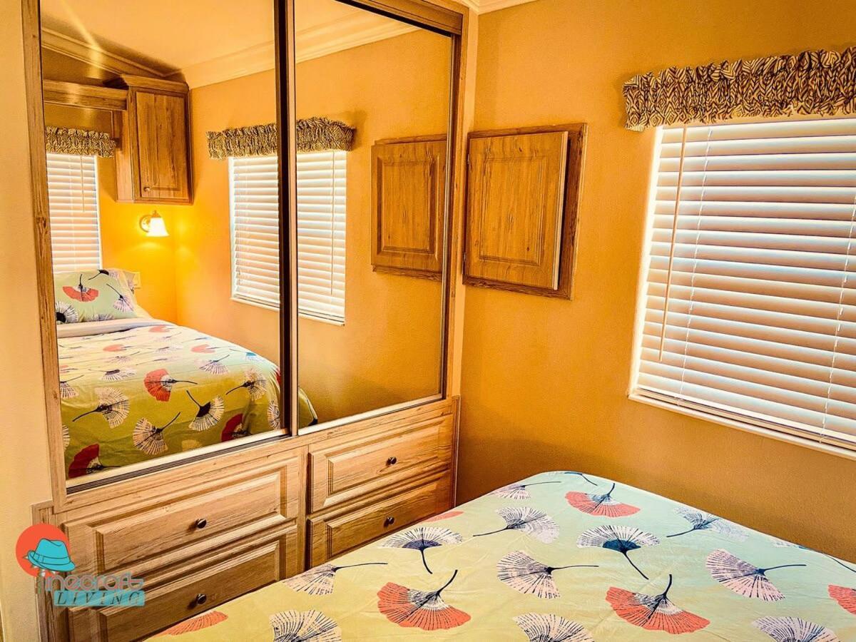 Pinecraft Cottage Tiny Home Sarasota Kültér fotó