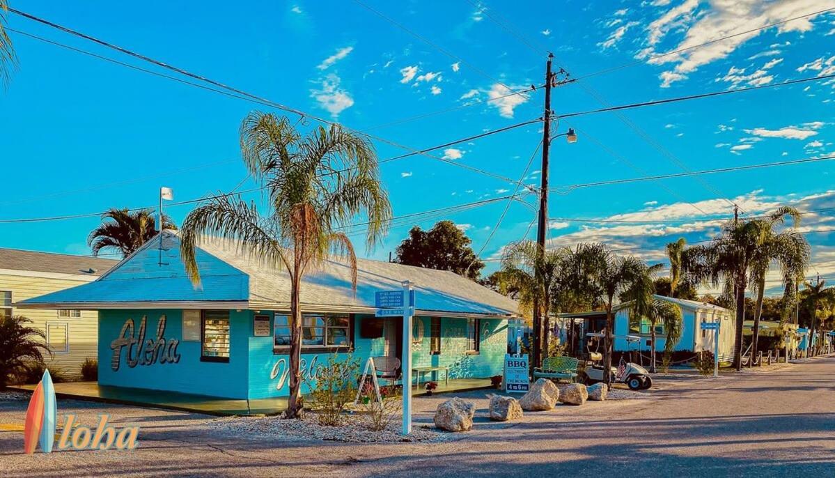 Pinecraft Cottage Tiny Home Sarasota Kültér fotó