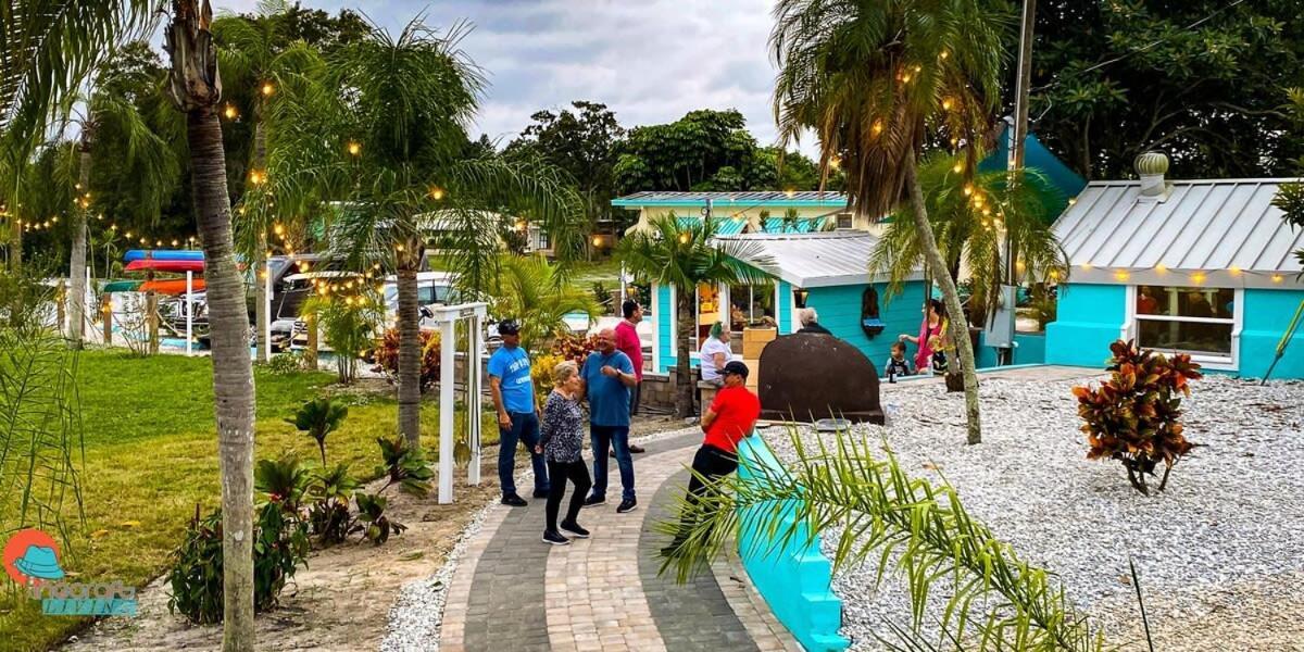 Pinecraft Cottage Tiny Home Sarasota Kültér fotó